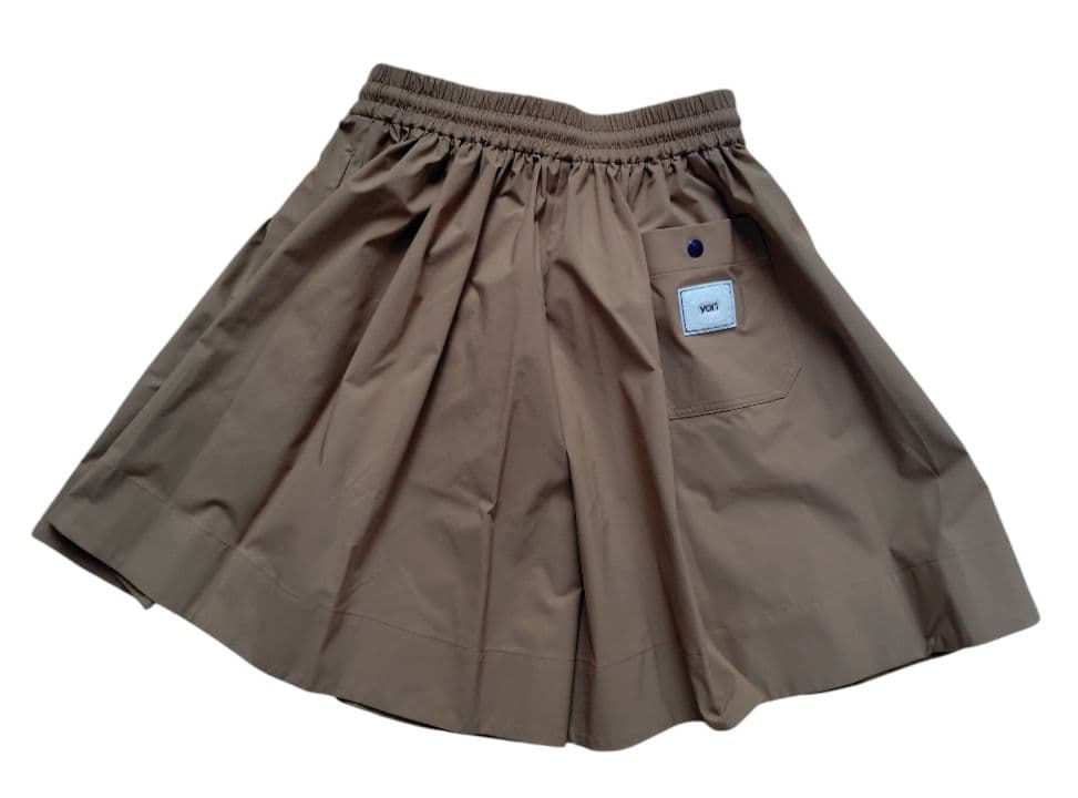 【yori】25商品新品　撥水フェスショートパンツ　36 キャメル