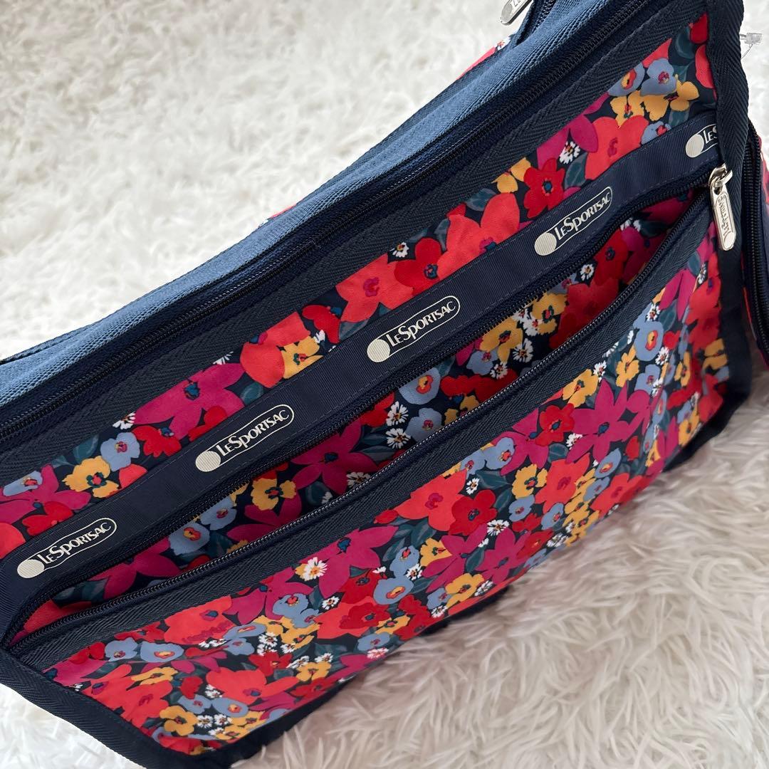 LeSportsac ショルダーバッグ ポーチ付き