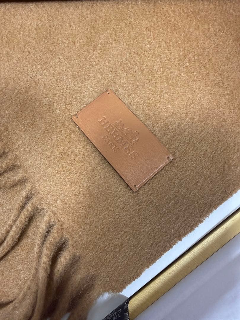 エルメス マフラー ビキューナ100% キャメル　専用箱付き