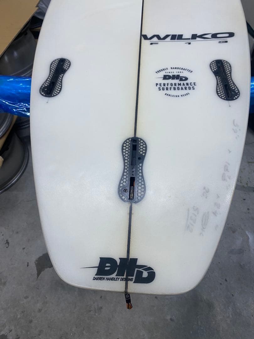 DHD WILKO F13 5'9\" サーフボード　手渡しのみ　泉州地区