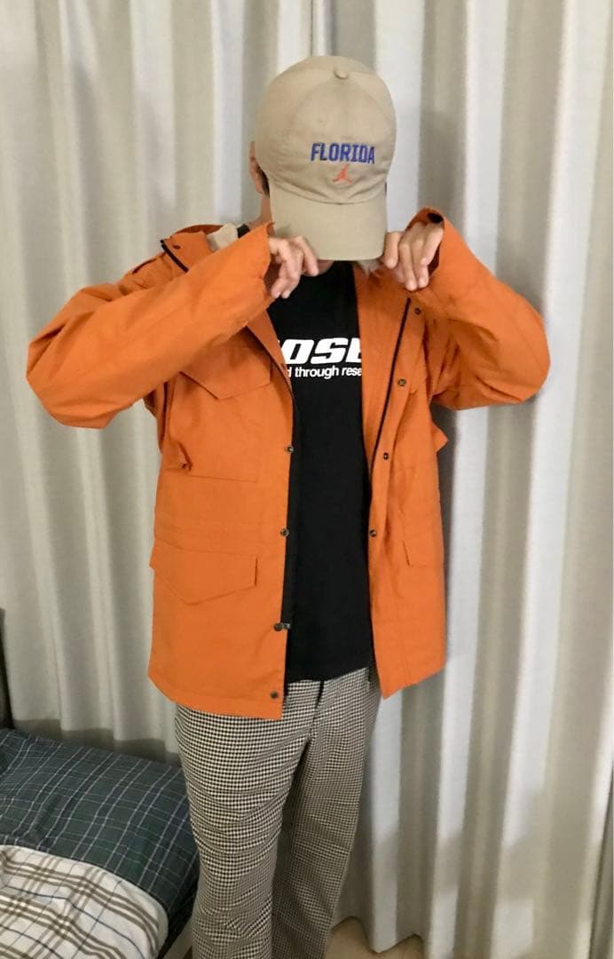 【美品】HIDE AND SEEK Sports ウインドブレーカー