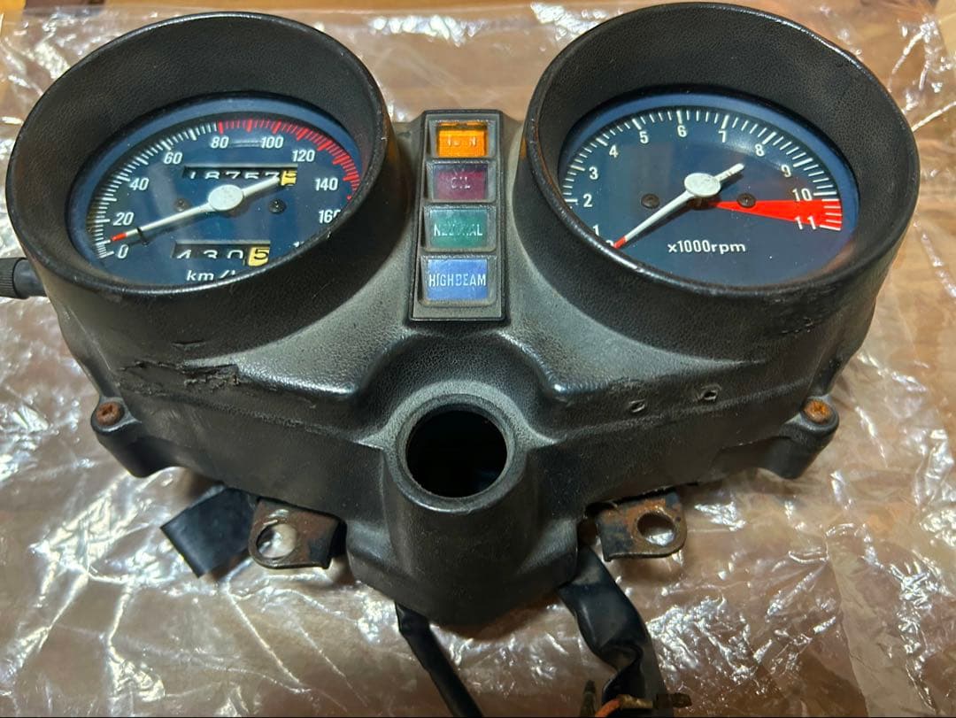 cb400n 純正メーター 実働品