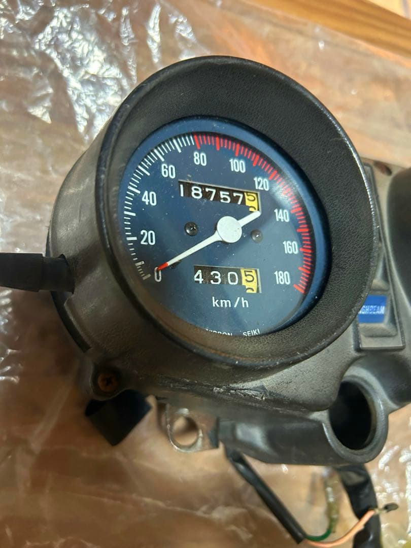cb400n 純正メーター 実働品