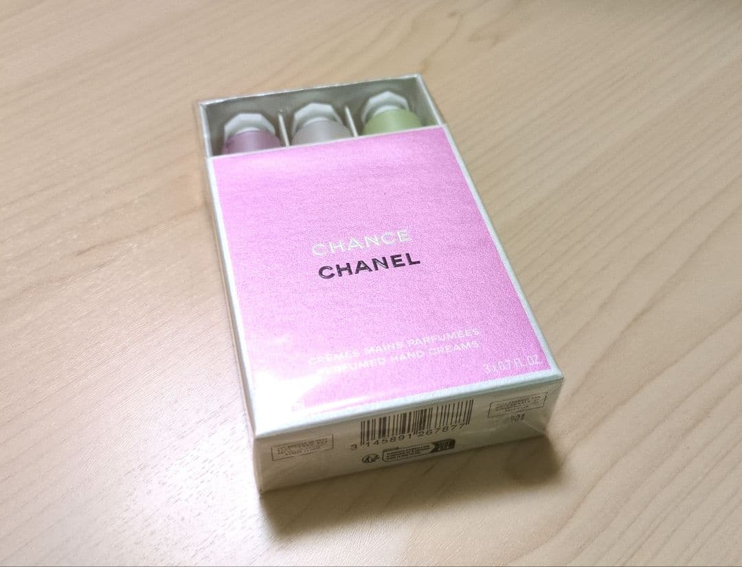限定品　シャネル　ハンドクリーム　チャンスクレームマン