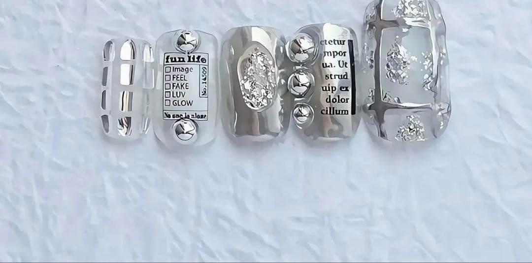 ごまだんごです カラフルネイルチップセット