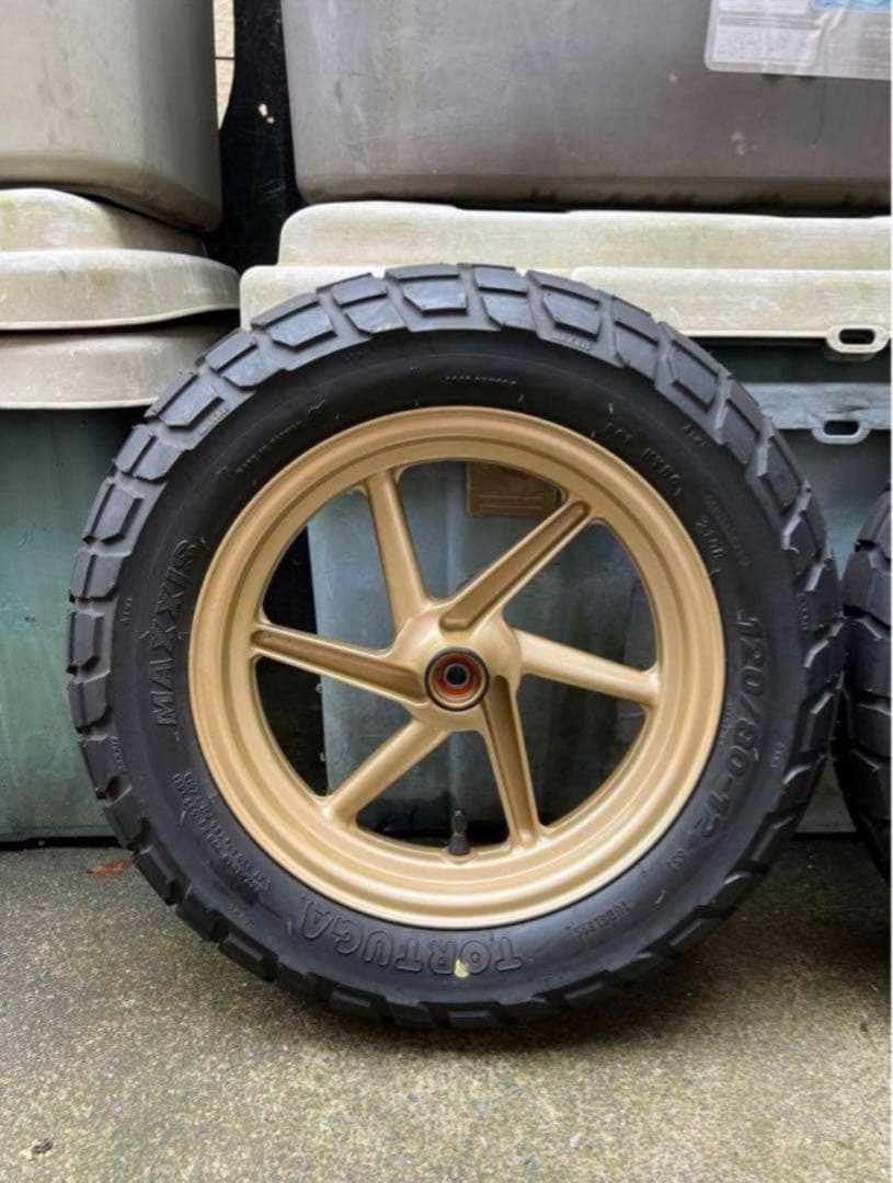 NSR50やNSF100など08年製使用期間わずか12インチ