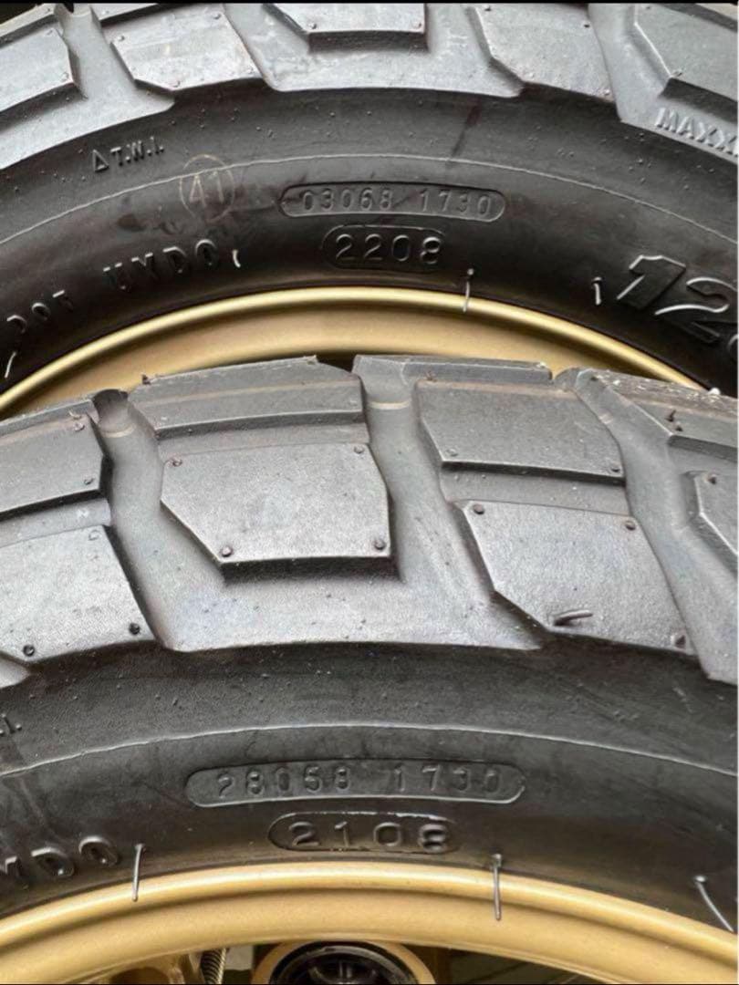 NSR50やNSF100など08年製使用期間わずか12インチ