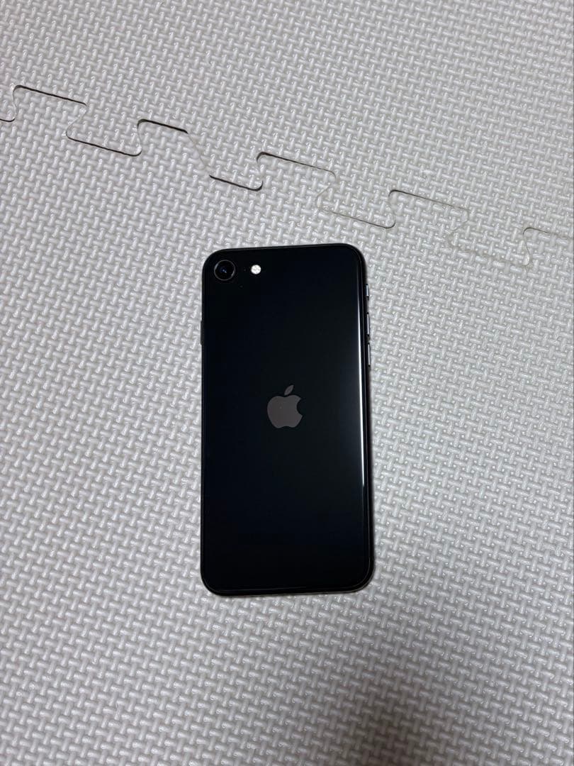 iPhoneSE 第2世代 64GB ブラック