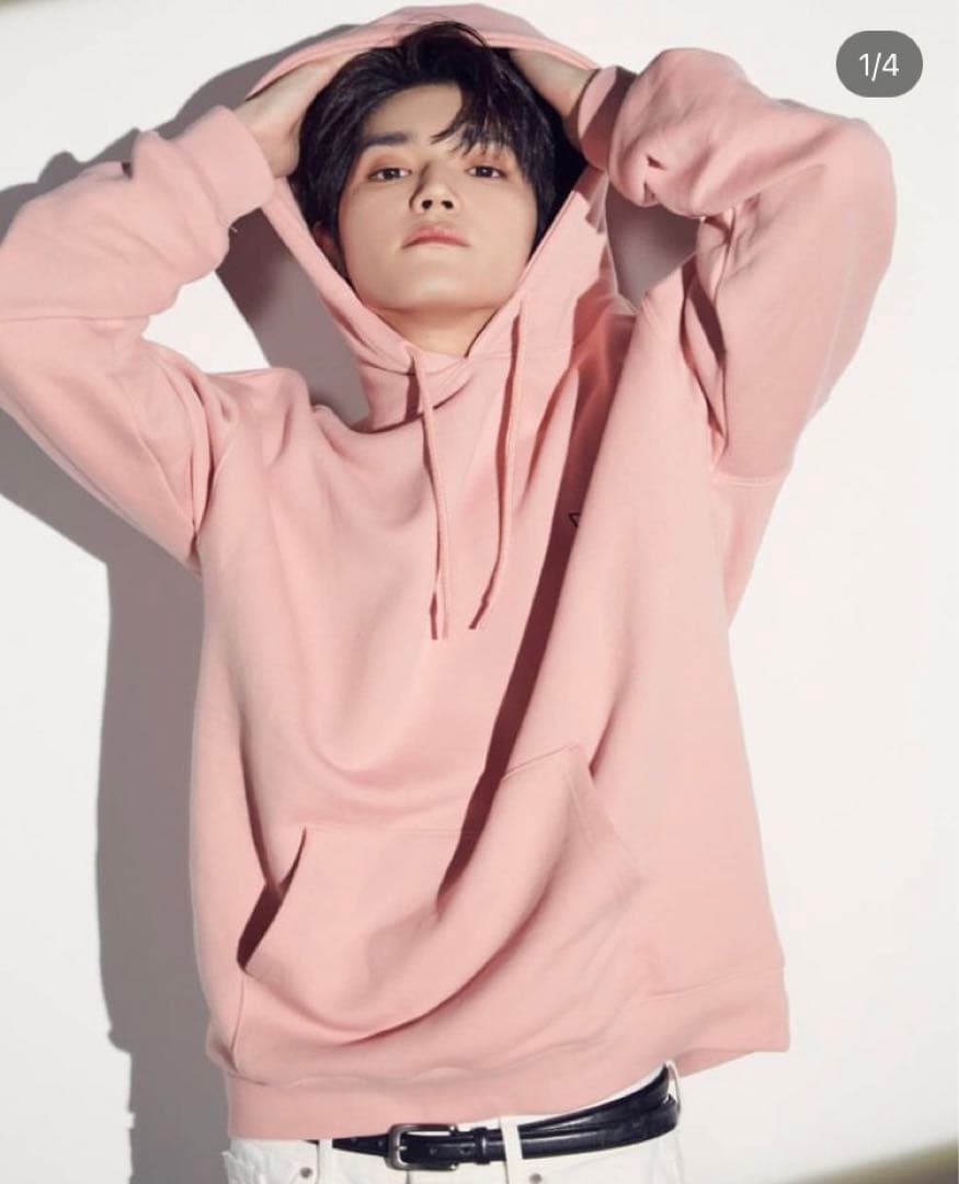 新品未使用NCT127 SLOWACID テヨン　トレカ　4枚　パーカー　セット