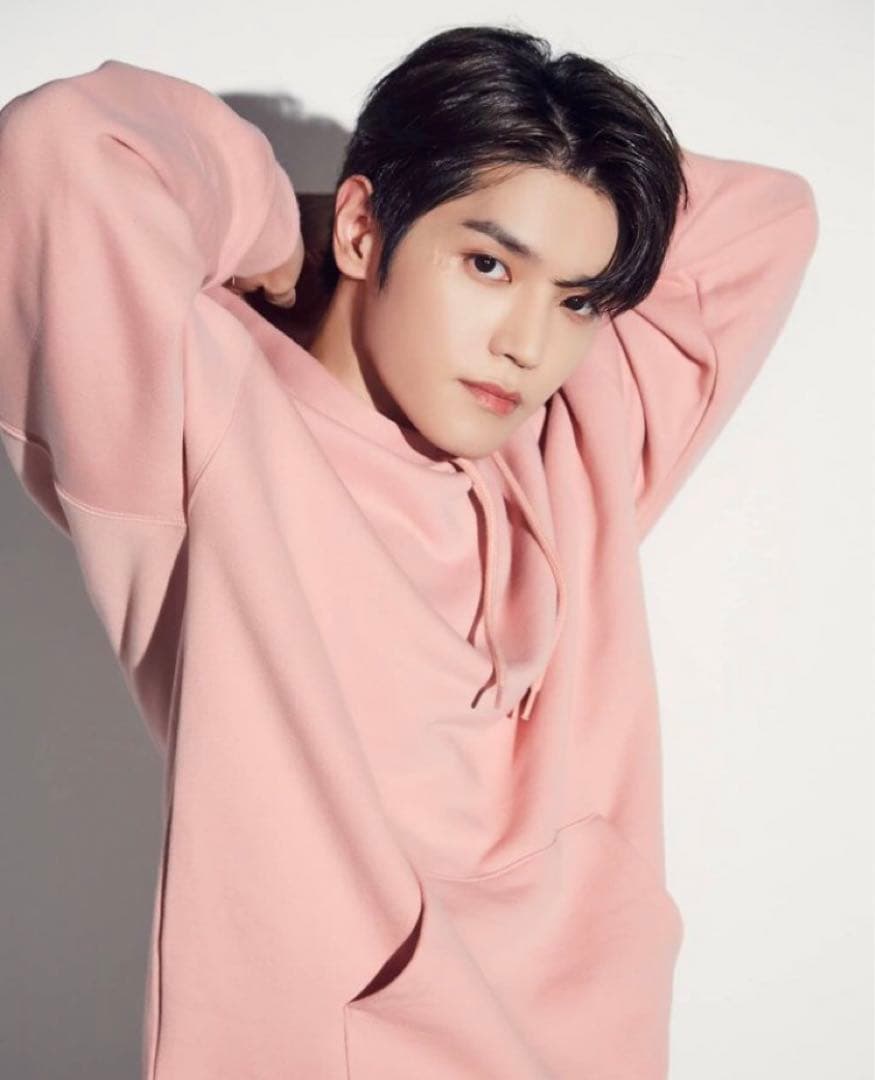 新品未使用NCT127 SLOWACID テヨン　トレカ　4枚　パーカー　セット