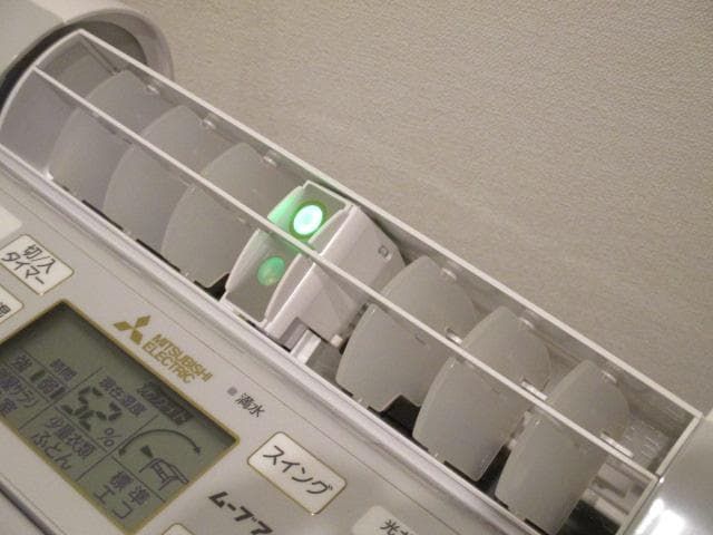 三菱電機　コンプレッサー式　除湿機　サラリ　衣類乾燥除湿機　MJ-M120RX