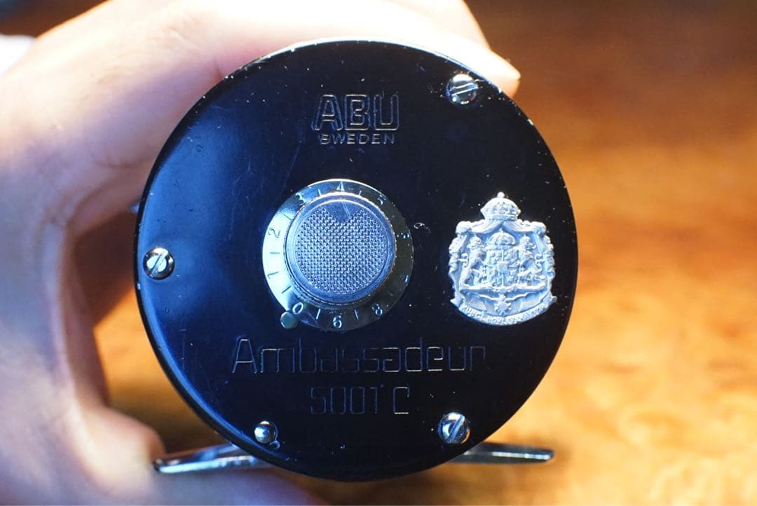 ABU アンバサダー 5001 C メンテ済 フレーム修正済