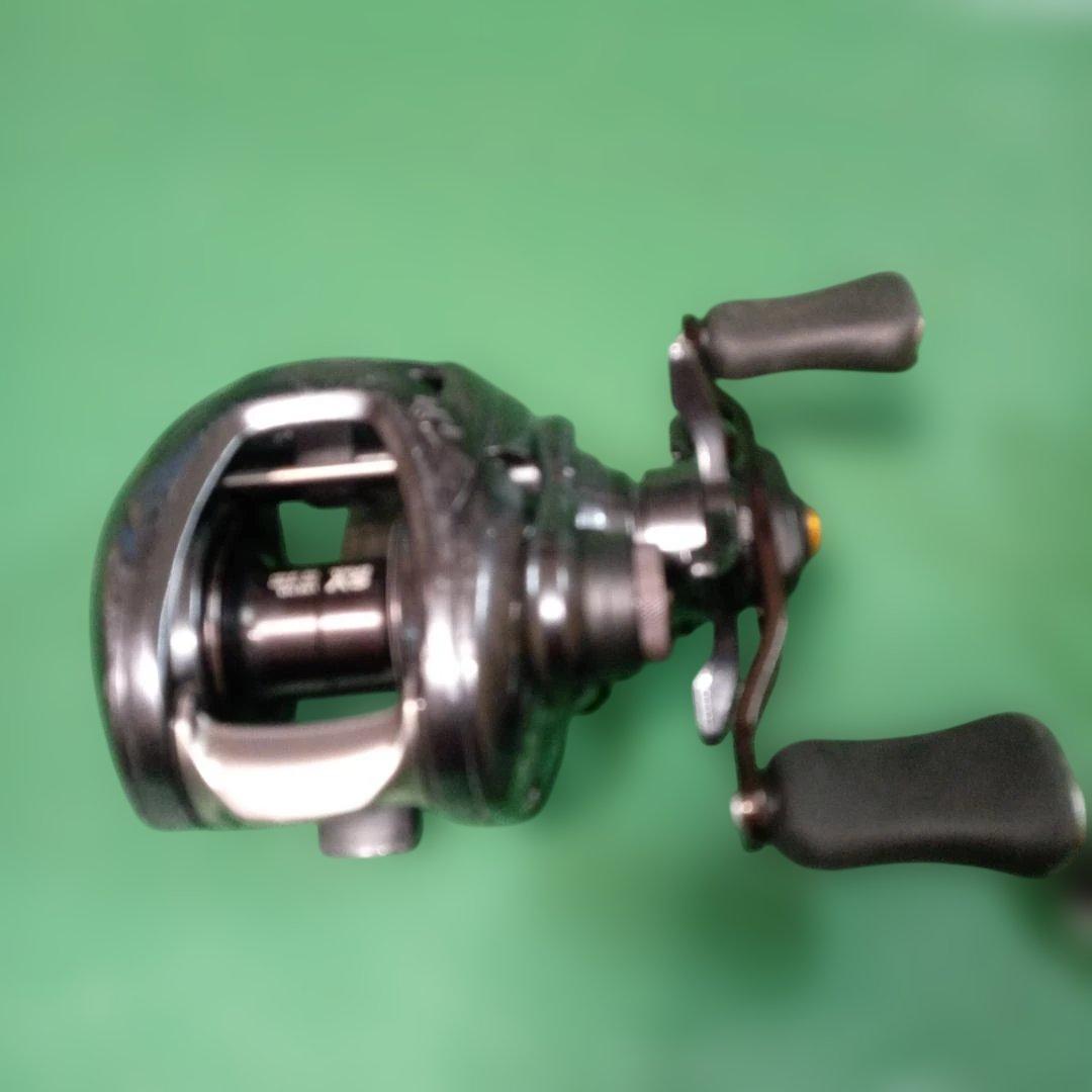 ダイワTATULA　SV TW／LEGALIS LT2500SA-XH