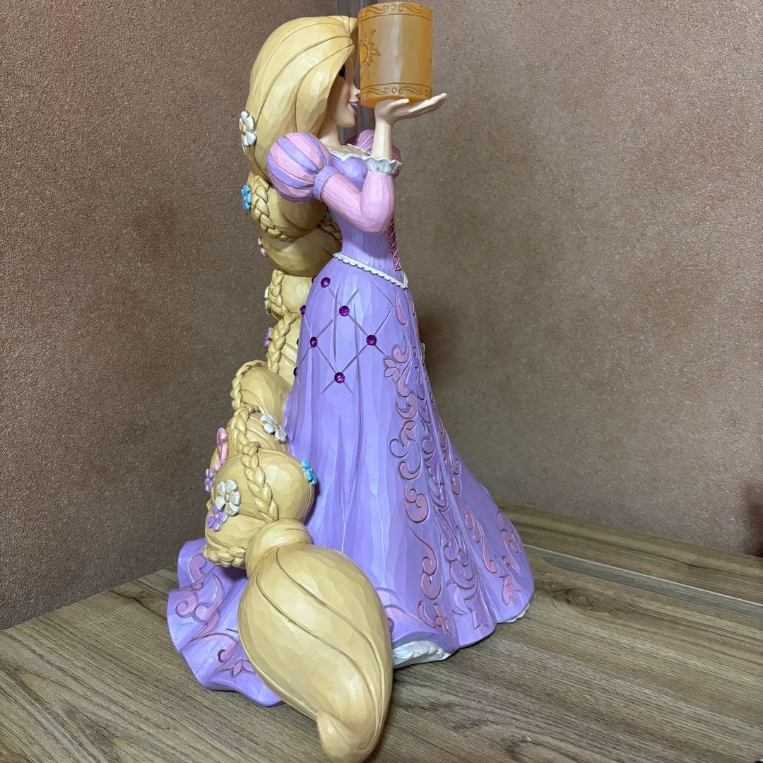Disney ディズニー　塔の上のラプンツェル　置物