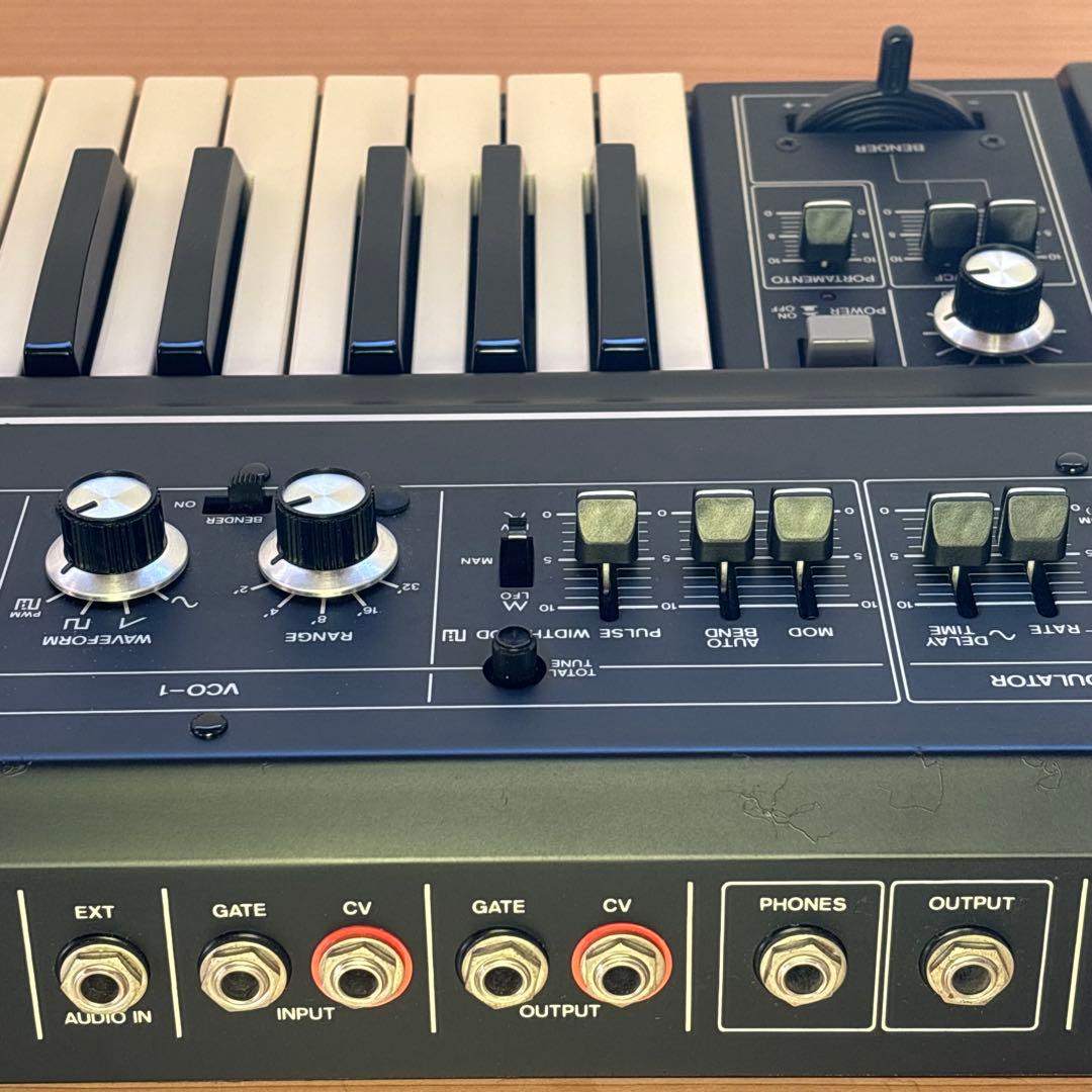 ROLAND SH-2 アナログシンセサイザー 完動・美品