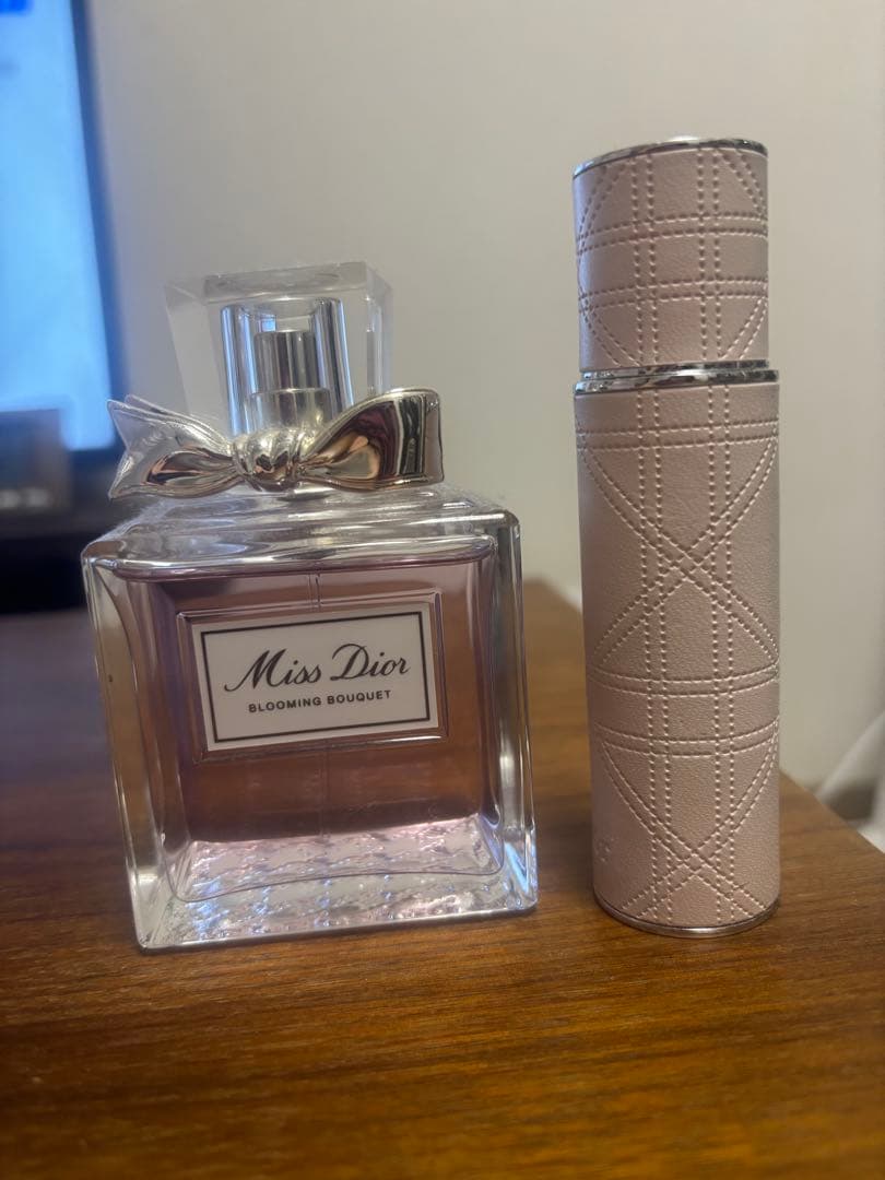 Miss Dior Blooming Bouquet + 携帯用スプレー