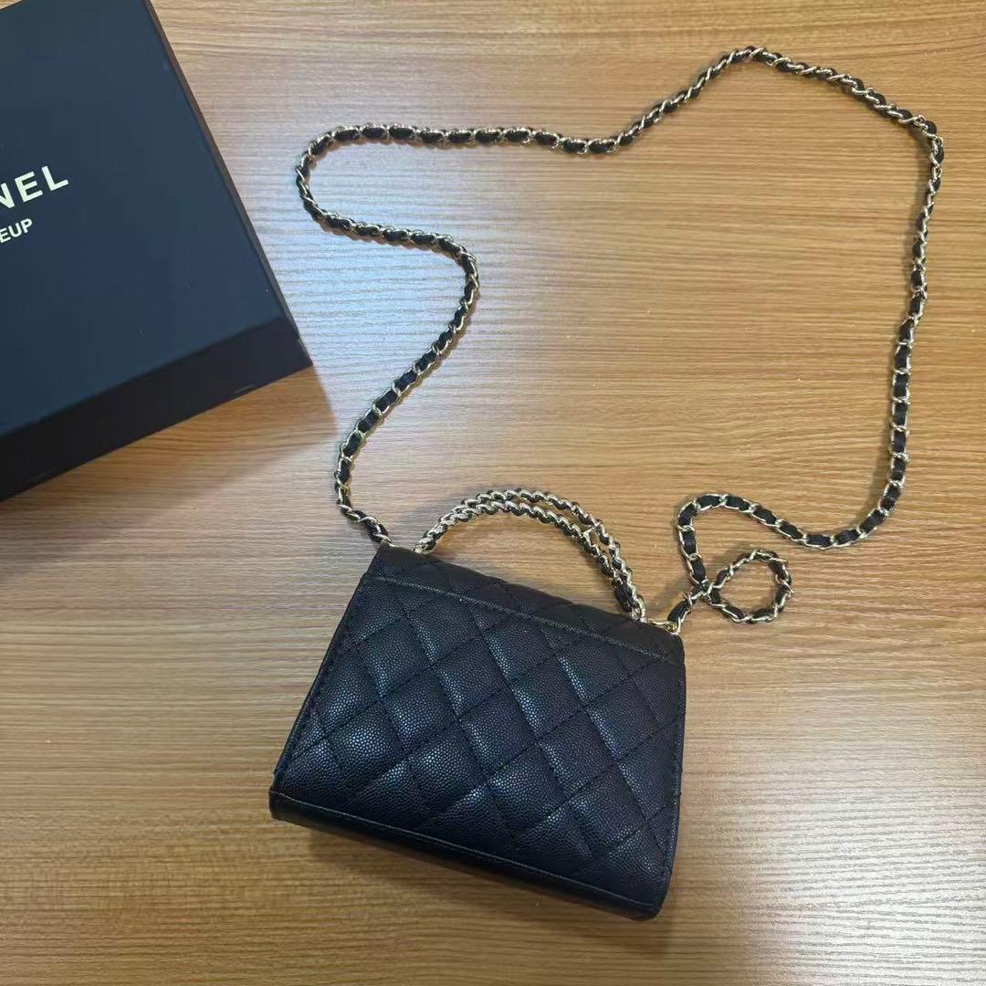 VIP限定 ノベルティ ミニ キャビアスキン ショルダーバッグ ブラック