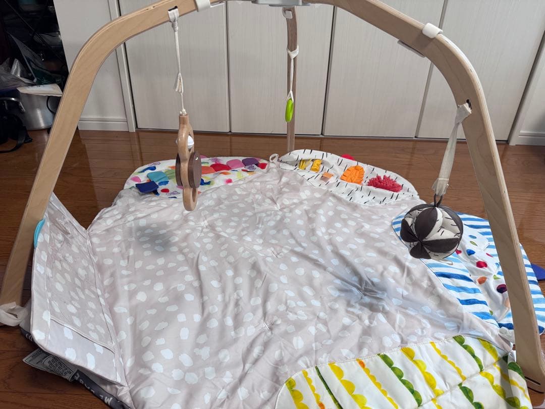 LOVEVERY ラブエブリー　プレイジム　ベビージム