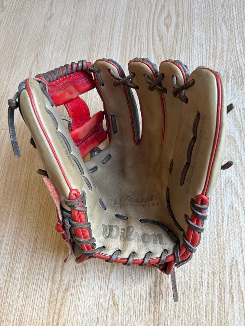 teeeeeesウイルソン　内野手 ワナビーヒーローDUAL内野手用86