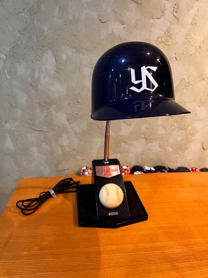 ヤクルトスワローズ　HITACHI製 型ランプ　レトロ家電　村上宗隆頑張れ