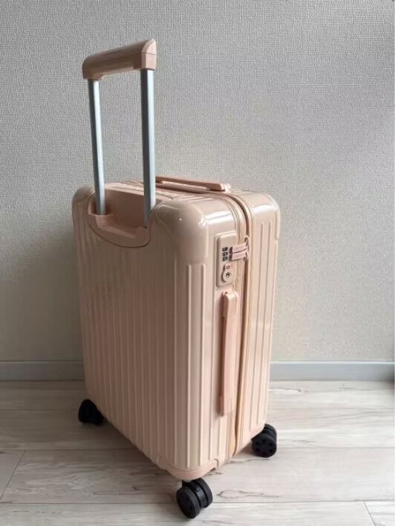 RIMOWA ピンク キャリーケース