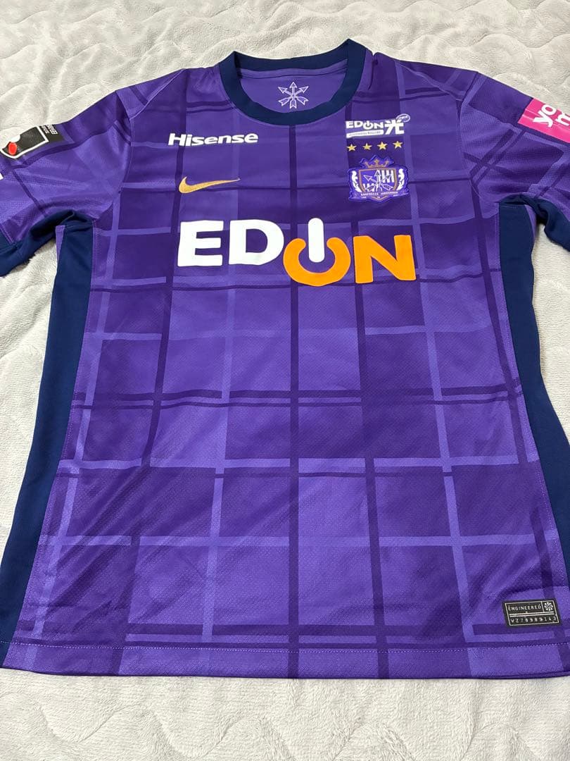 サンフレッチェ広島　ユニホーム　中村草太選手