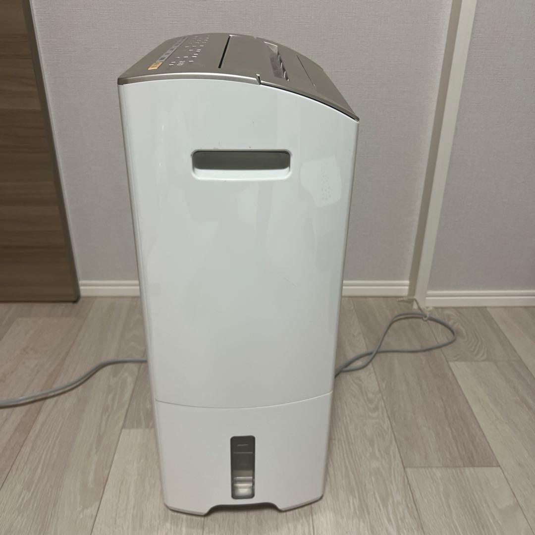 Panasonic ハイブリッド除湿機 ナノイー