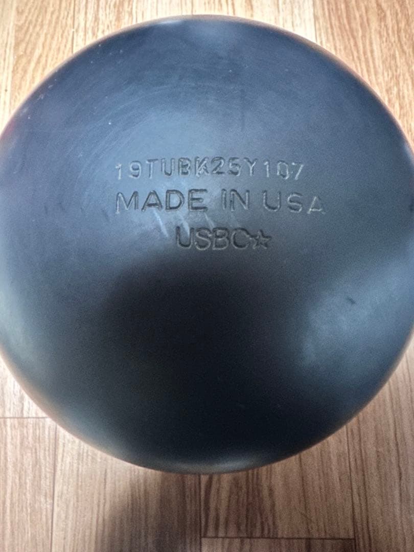 PITCH BLACK ボウリングボール15p