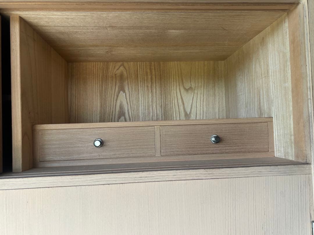 【専用】総桐箪笥 可動棚付き 収納力抜群