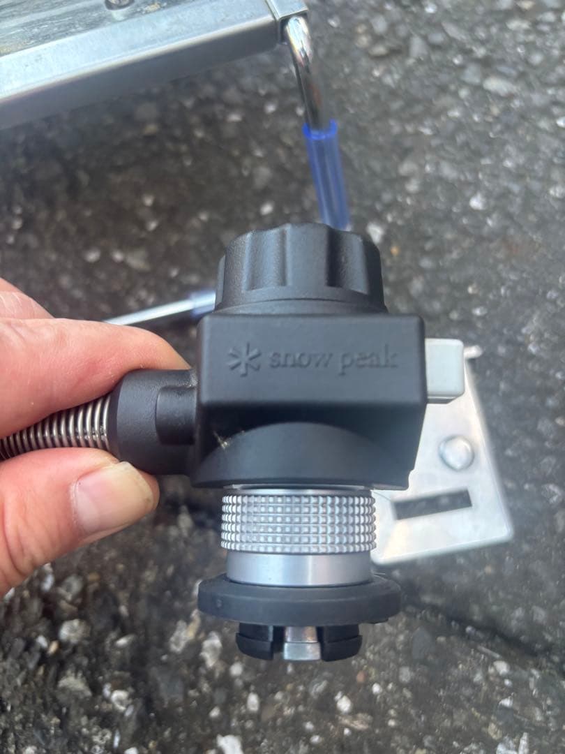 スノーピーク　フラットバーナー　CB缶つけられます