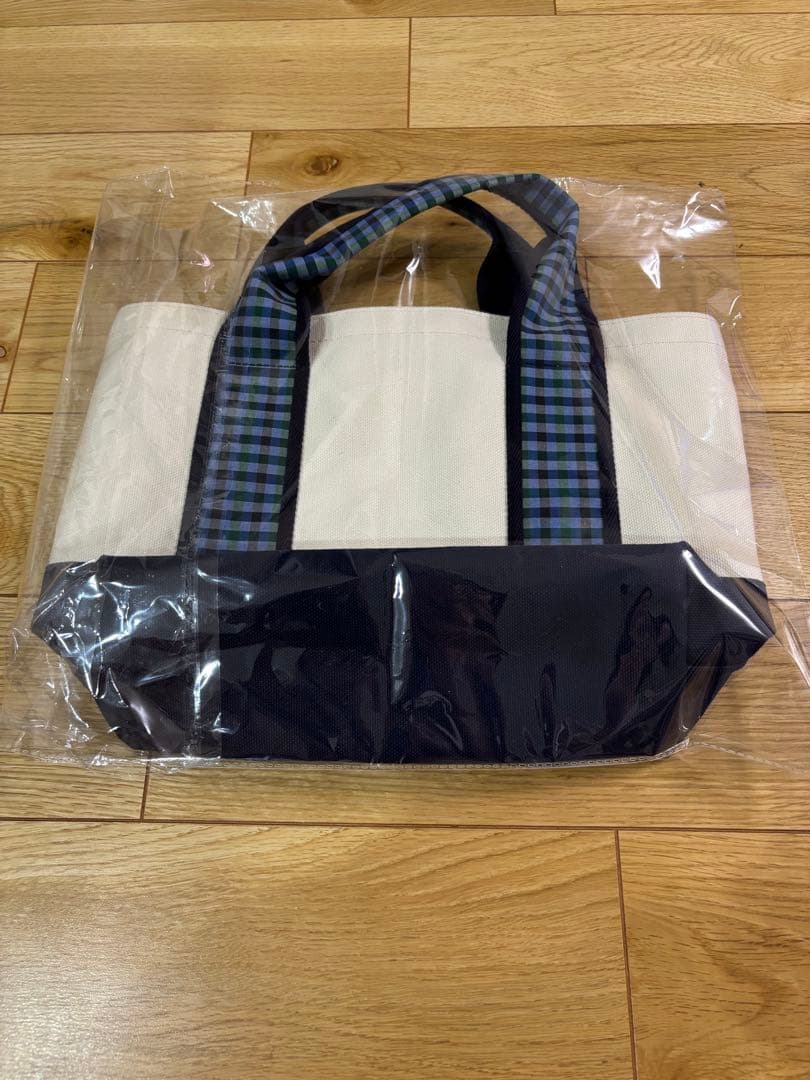 familiarトートバッグ　広尾限定　ファミリア　美品