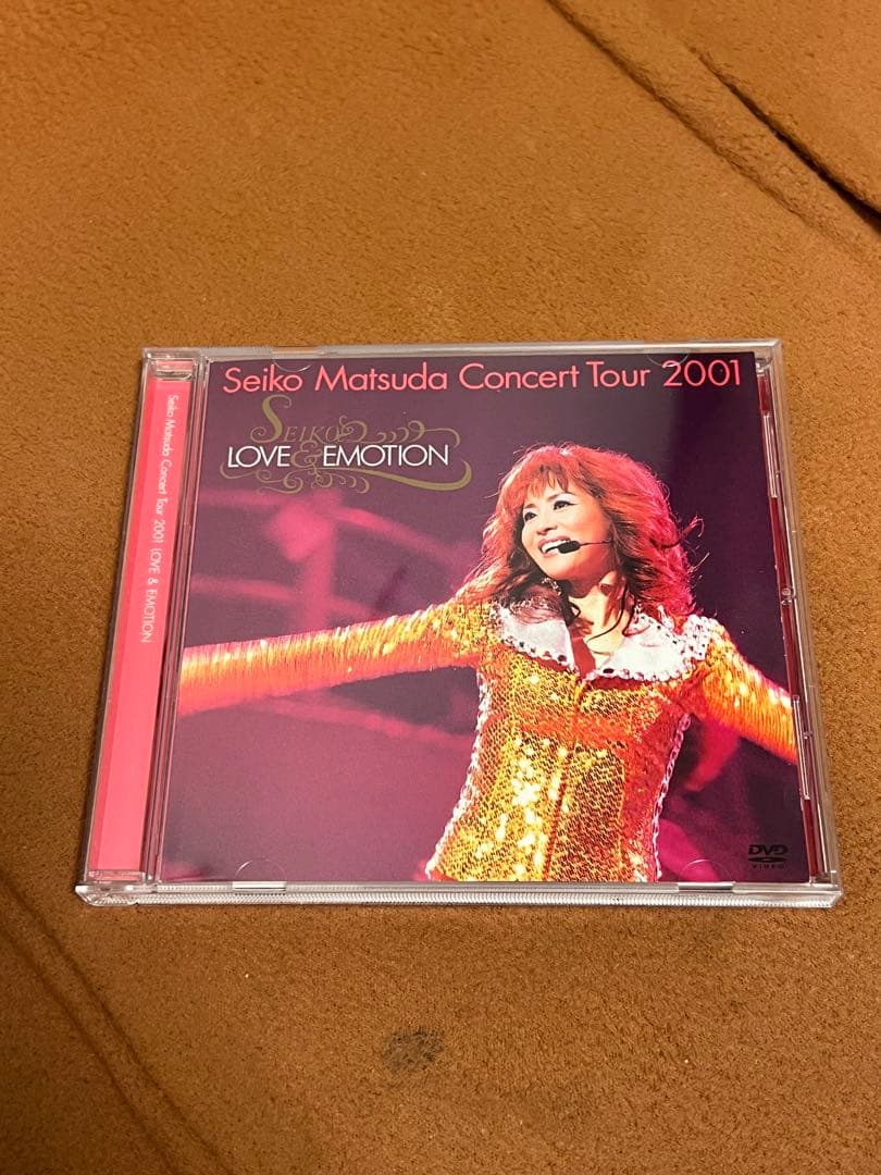 松田聖子　コンサート　ライブ　DVD 2001 LOVE & EMOTION