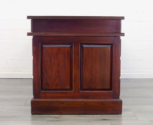 プレジデントデスク　セミソリッドレザー　アンティーク　高級　ダークブラウン　木製