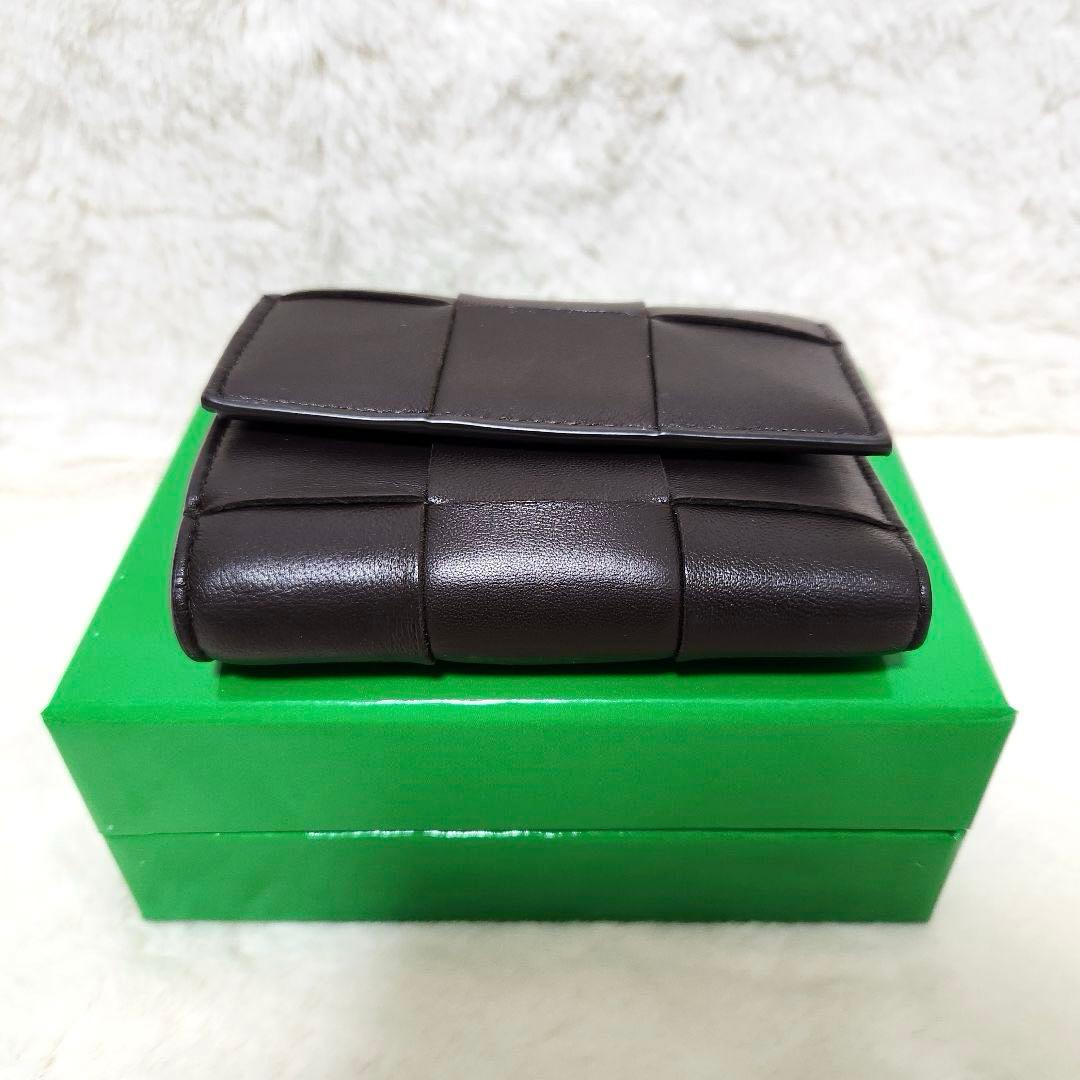 ✨未使用級　付属品完備✨ボッテガ　三つ折り　カセット　ダークブラウン　RFID