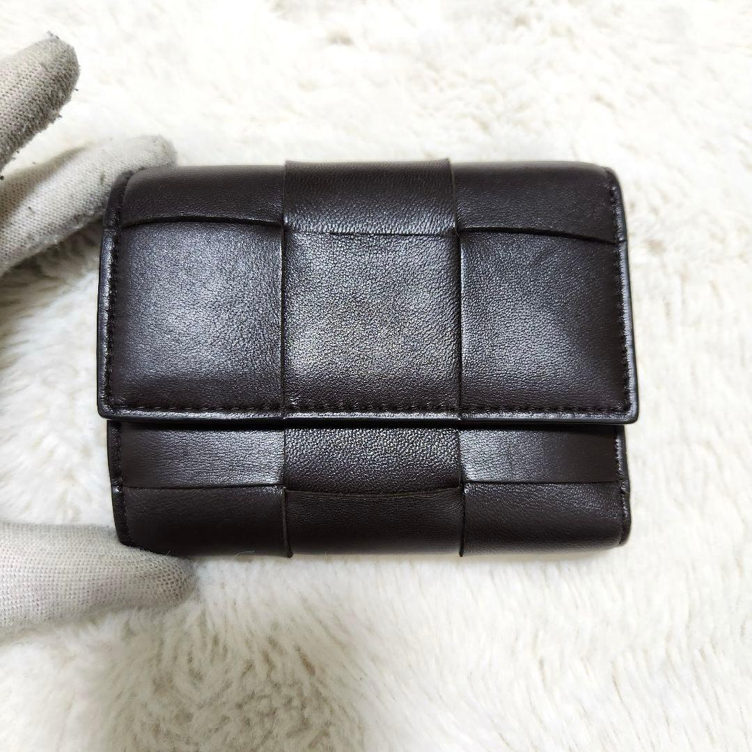 ✨未使用級　付属品完備✨ボッテガ　三つ折り　カセット　ダークブラウン　RFID