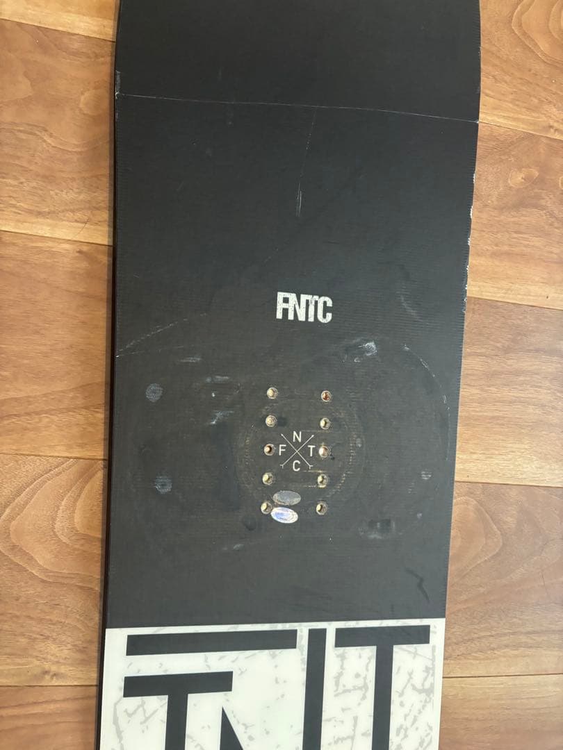 FNTC TNT R 150cm グラトリ　スノーボード