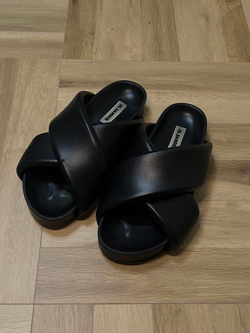 JIL SANDER ブラックレザーサンダル