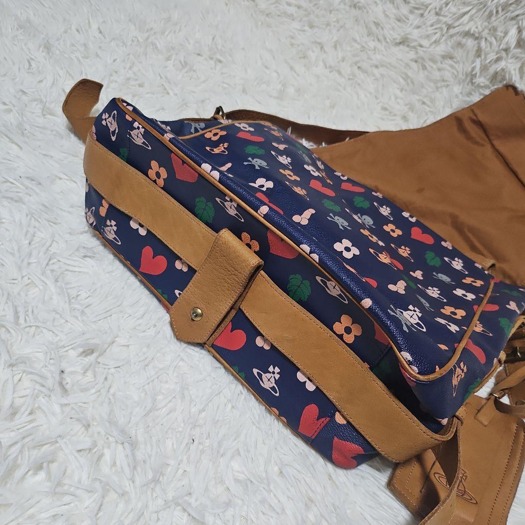 Vivienne Westwood ショルダーバッグペイガン モノグラム