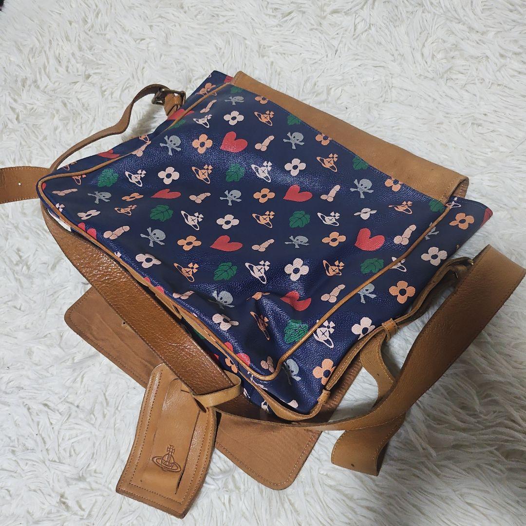 Vivienne Westwood ショルダーバッグペイガン モノグラム