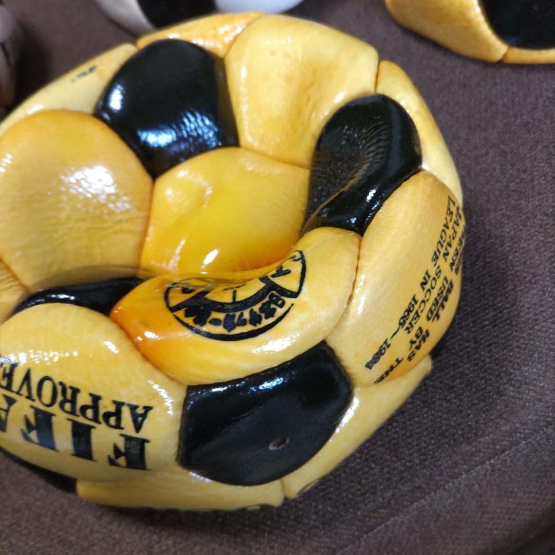 YOTAROU1971様宛　ピ−コック製　サッカーボール2球セット