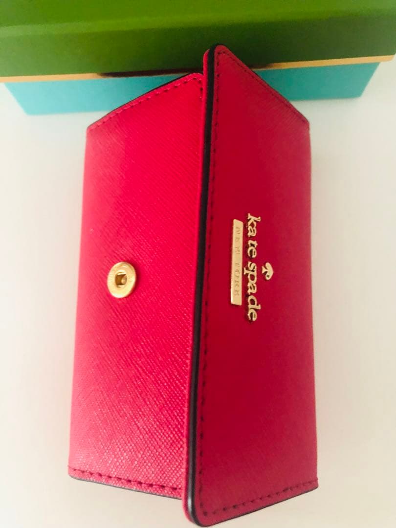 新品未使用♡kate spade サフィアーノレザー キーケース