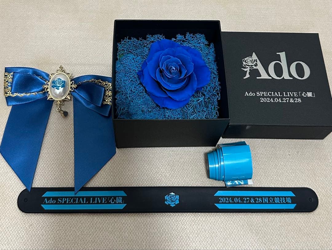 Ado SPECIAL LIVE 2024 グッズ