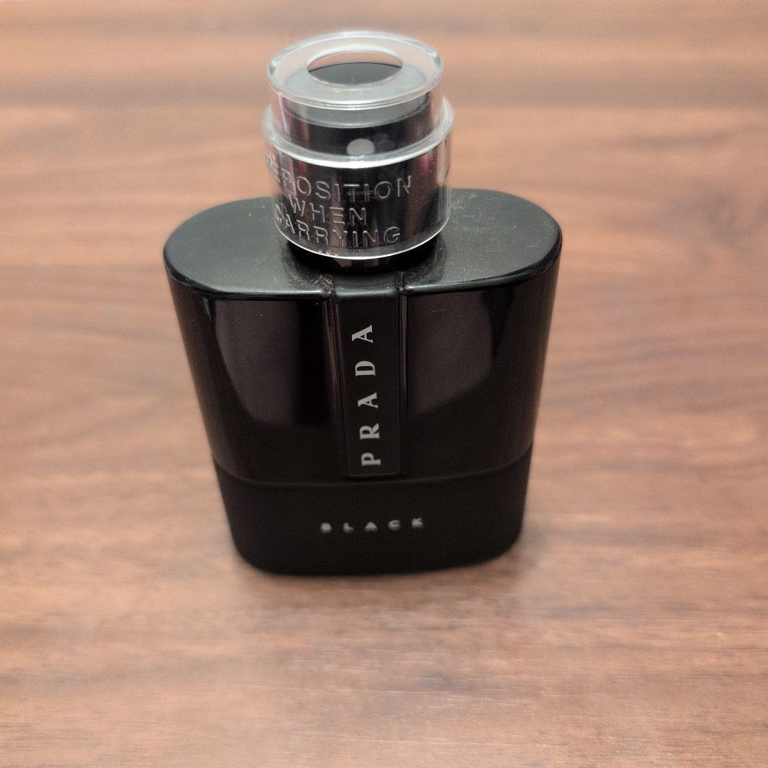 PRADA BLACK 香水(男性用)