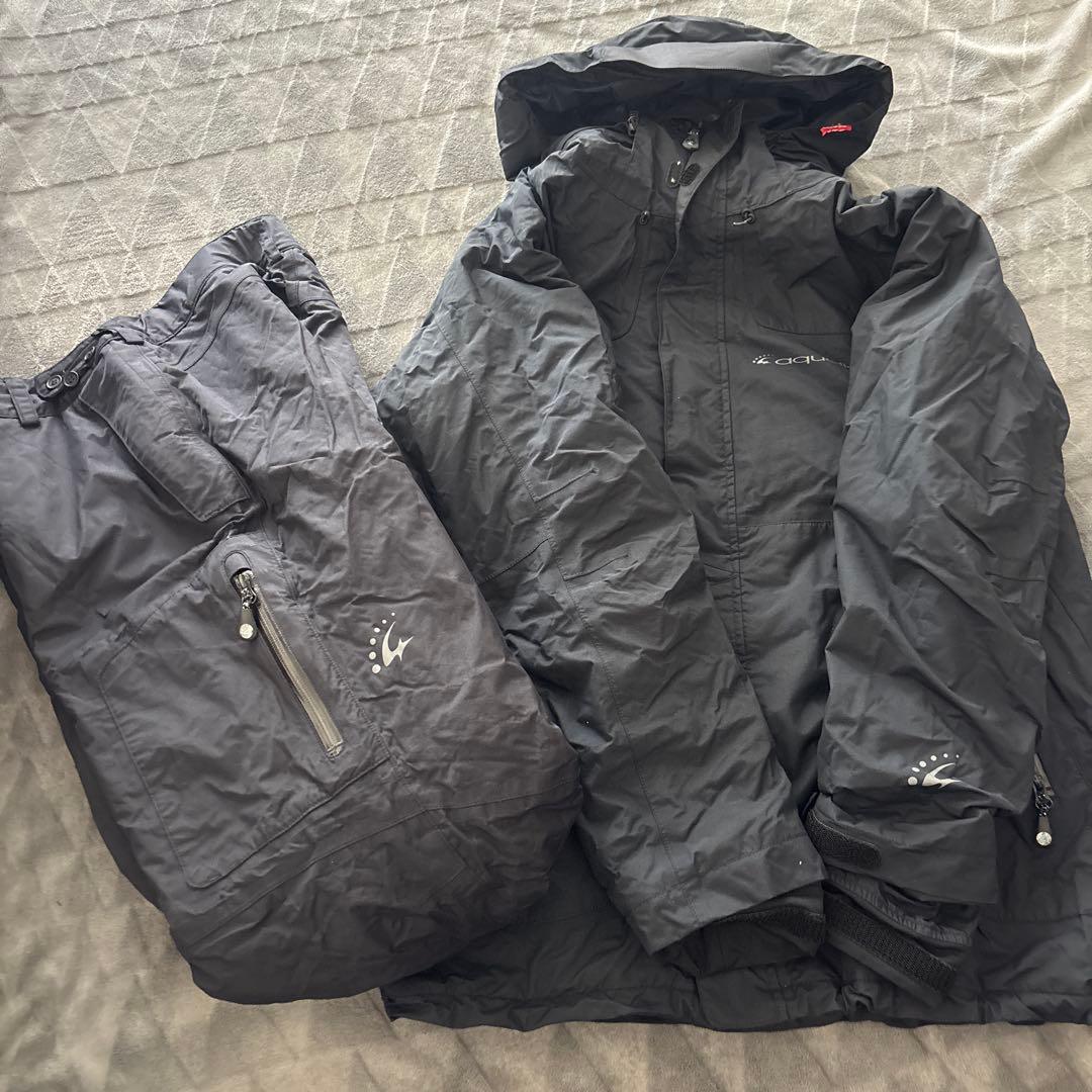 aquolia フィッシングスーツ ブラック　ダイワ