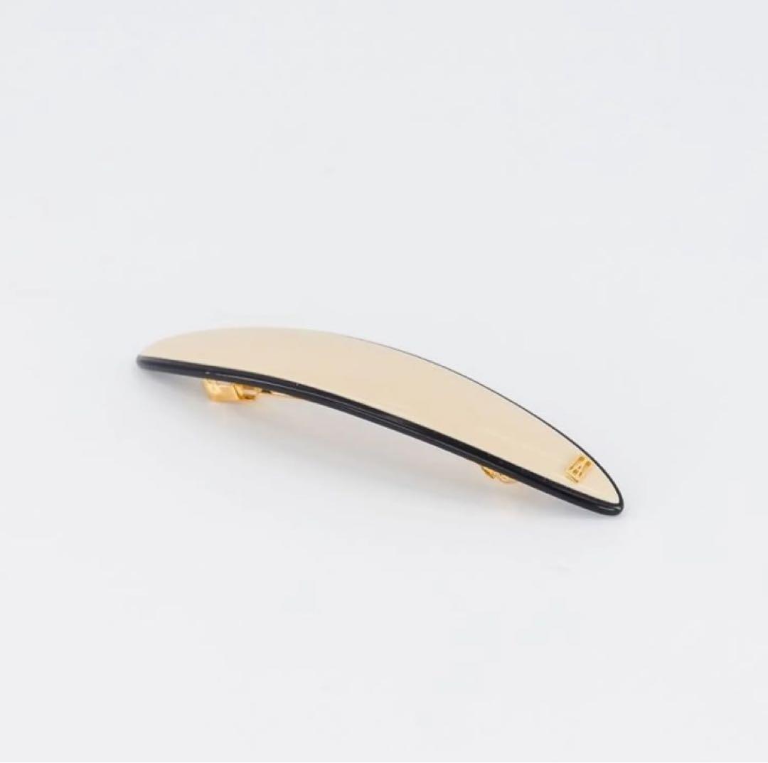 【ひとみ】ALEXANDRE DE PARIS ヘアアクセサリー