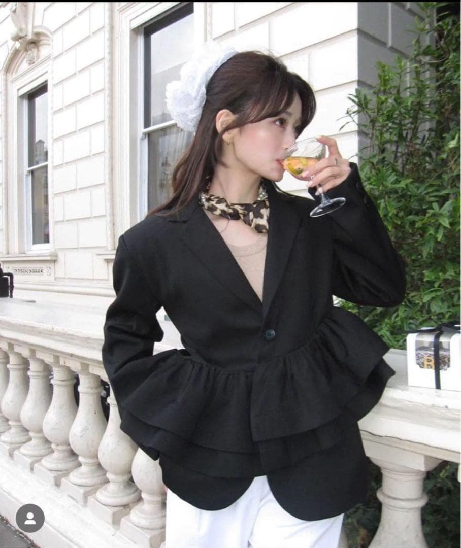 ジャケット・アウター bibiy. AGATHA PEPURAMU JACKET