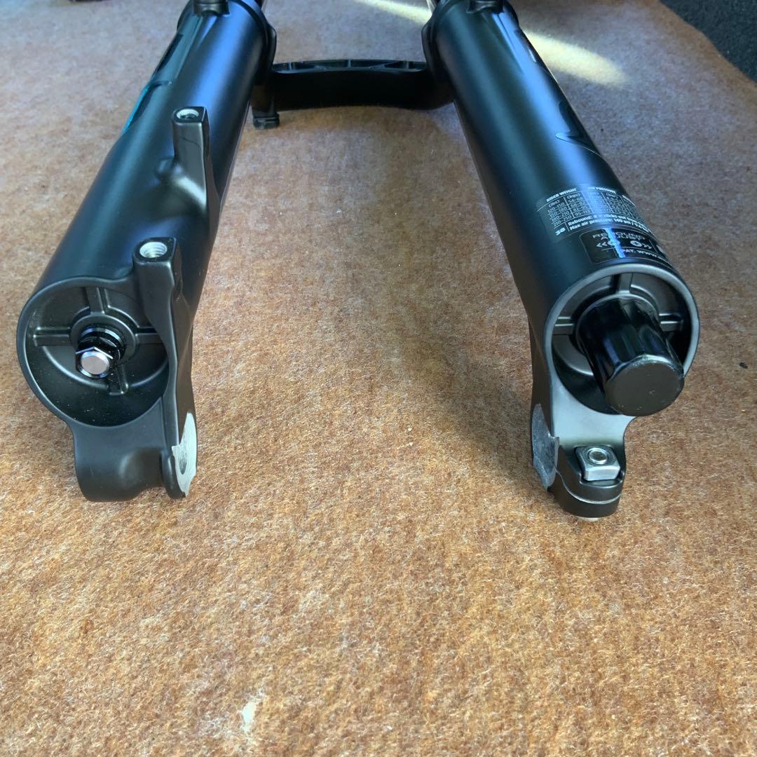 パーツ FOX38 Fioat Evol grip