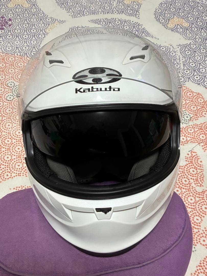 美品Kabuto カムイフルフェイスヘルメット ホワイトL