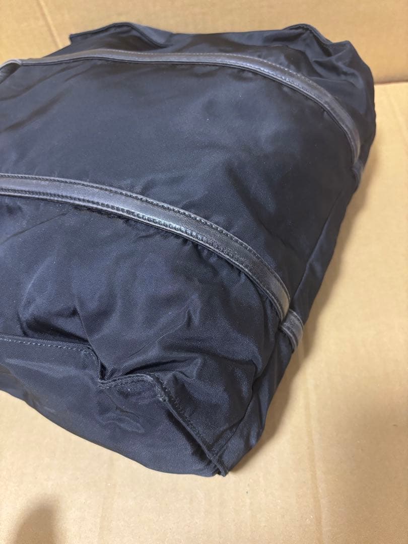 PRADA ブラック テッサートートバッグ B6222