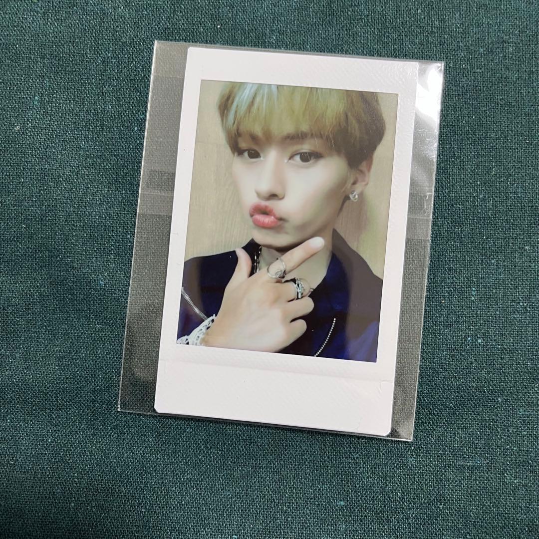 stray kids スキズ　リノ　タワレコ　チェキ　scars